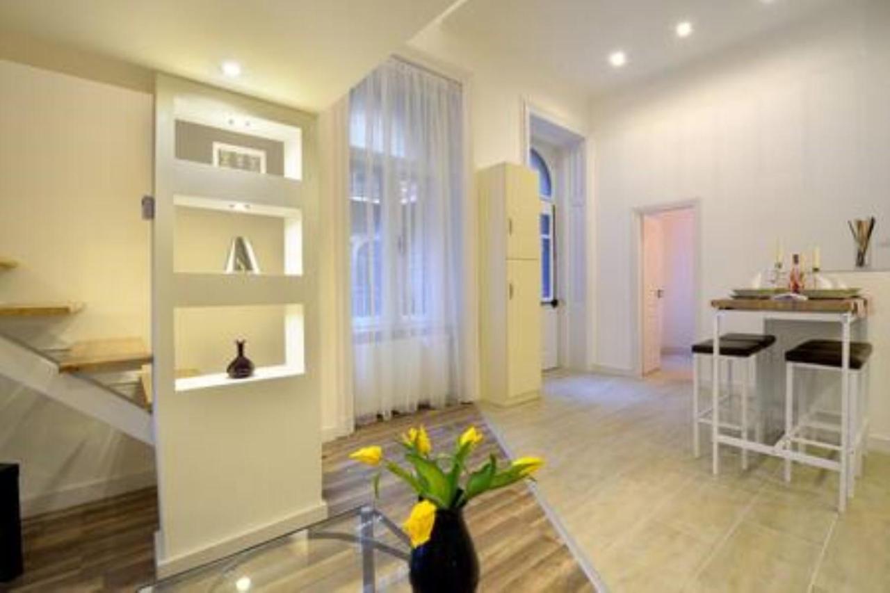 Orangehomes Two Bedroom Apartment Raday Str. Budapest Bagian luar foto